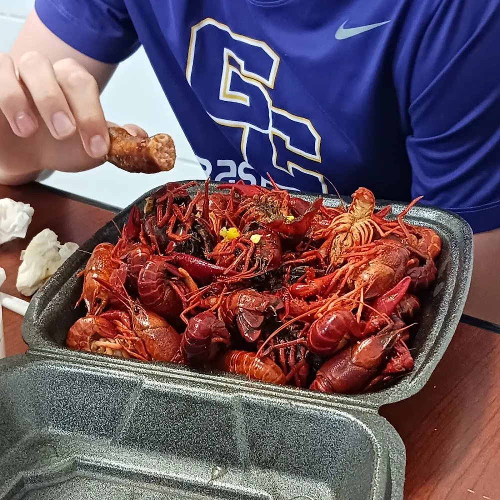 2lb Crawfish Platter