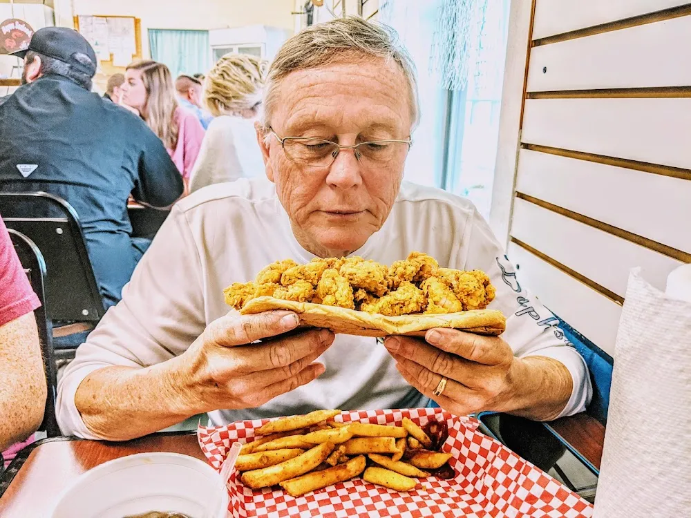 Mike Hardy's Shrimp PO-Boy